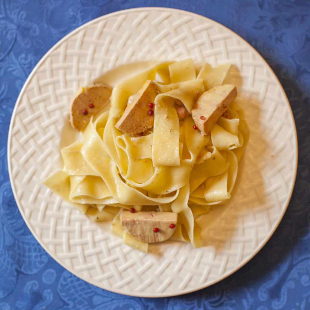 Half-cooked-whole-duck-liver-Tagliatelles